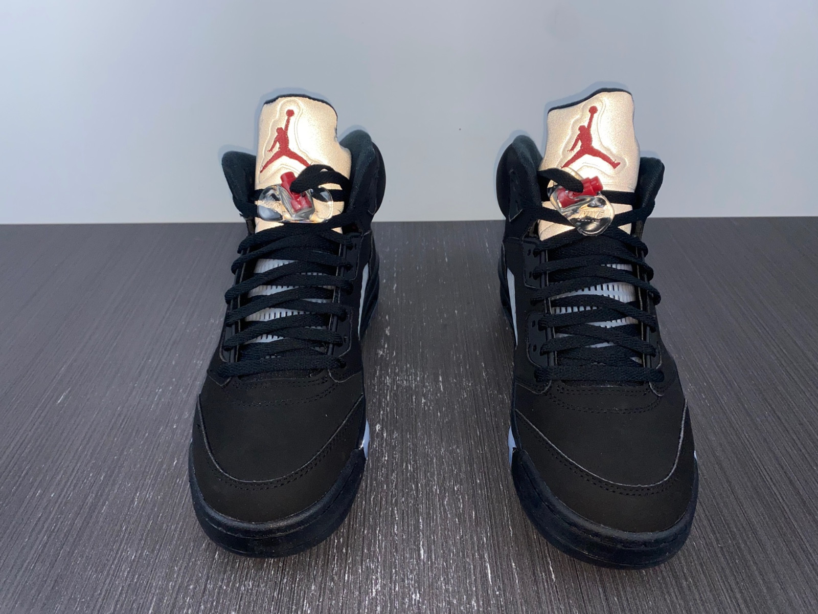 Jordan 5 Retro Black Metallic 845035-003