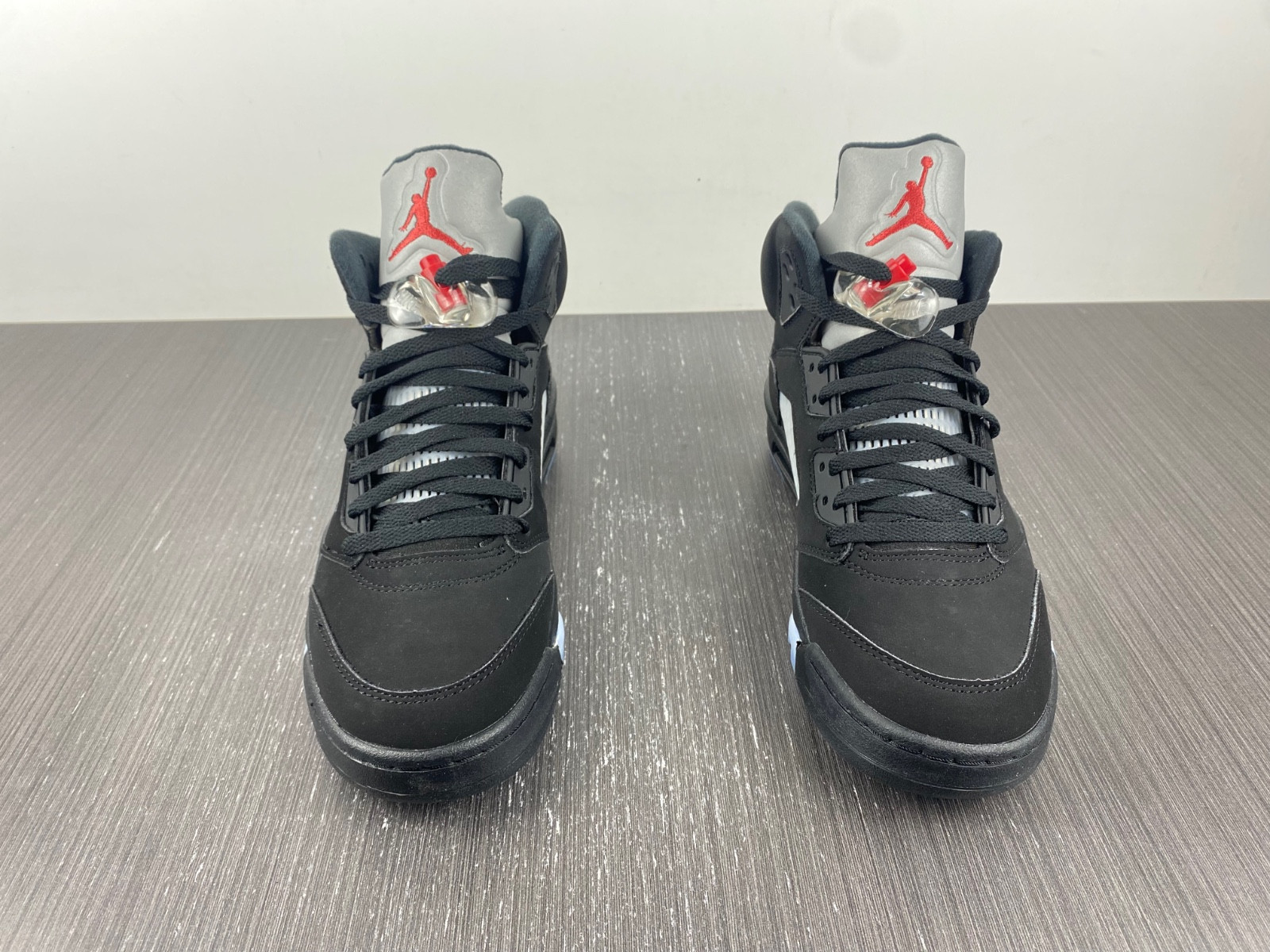 Jordan 5 Retro Black Metallic 845035-003