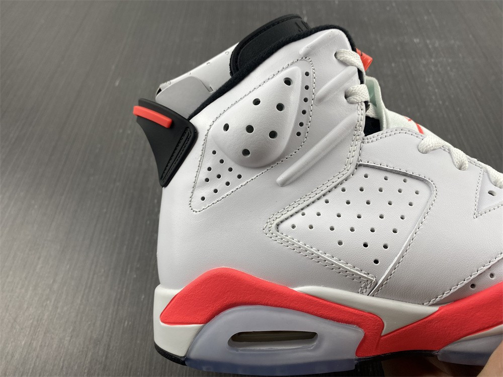 Air Jordan 6 ＂White Infrared＂ 384664-123