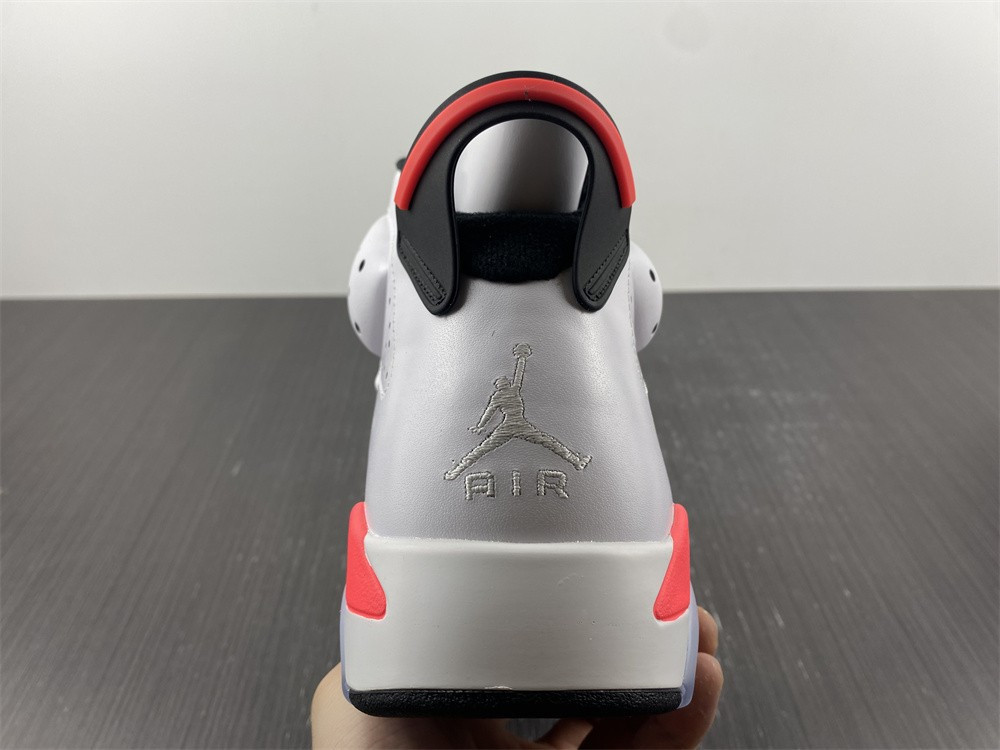 Air Jordan 6 ＂White Infrared＂ 384664-123