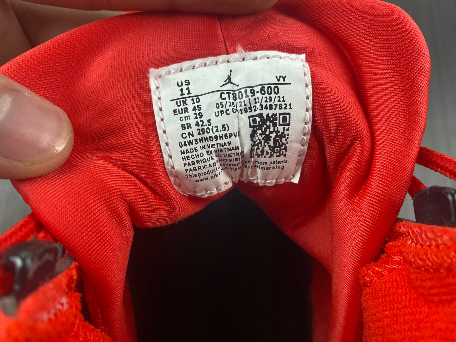 Air Jordan 9 “Chile Red” CT8019-600