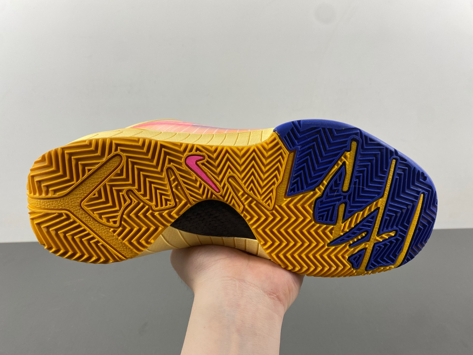 Nike Kobe 4 Protro 723908-180