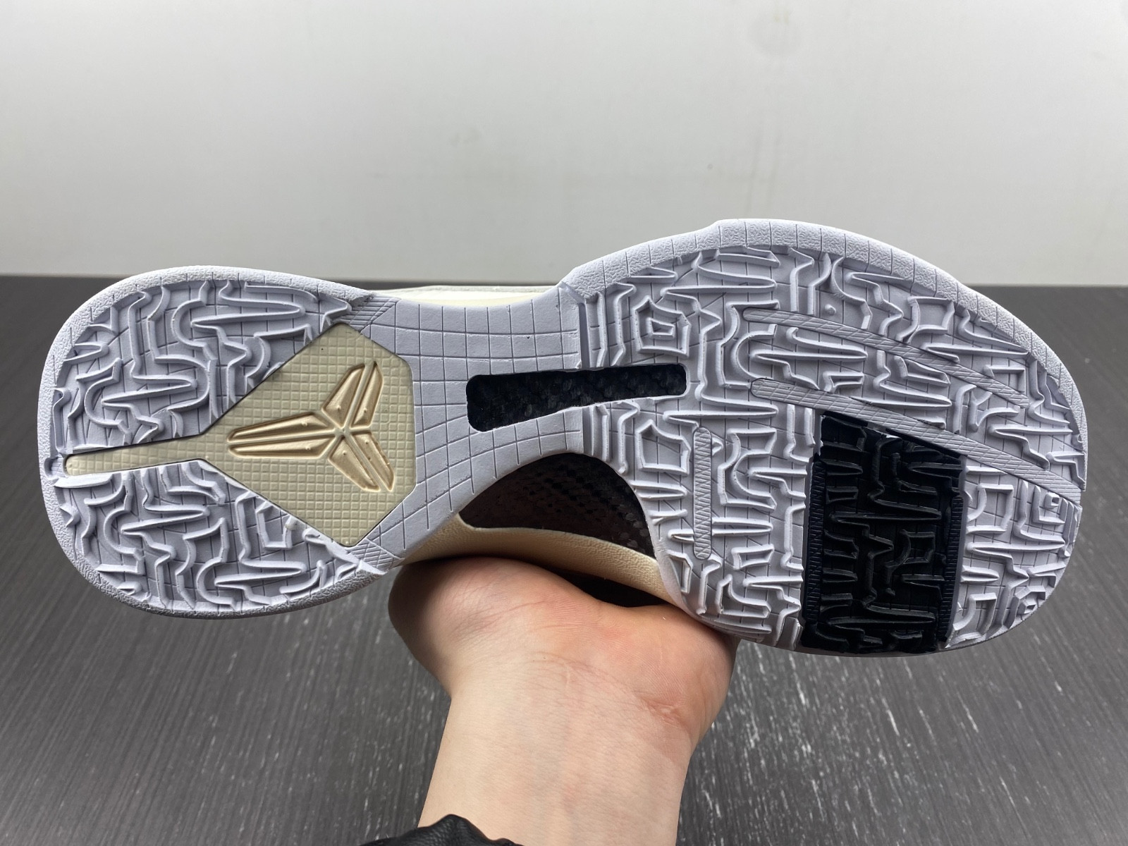 Nike Kobe 5 Protro  DB4796-101