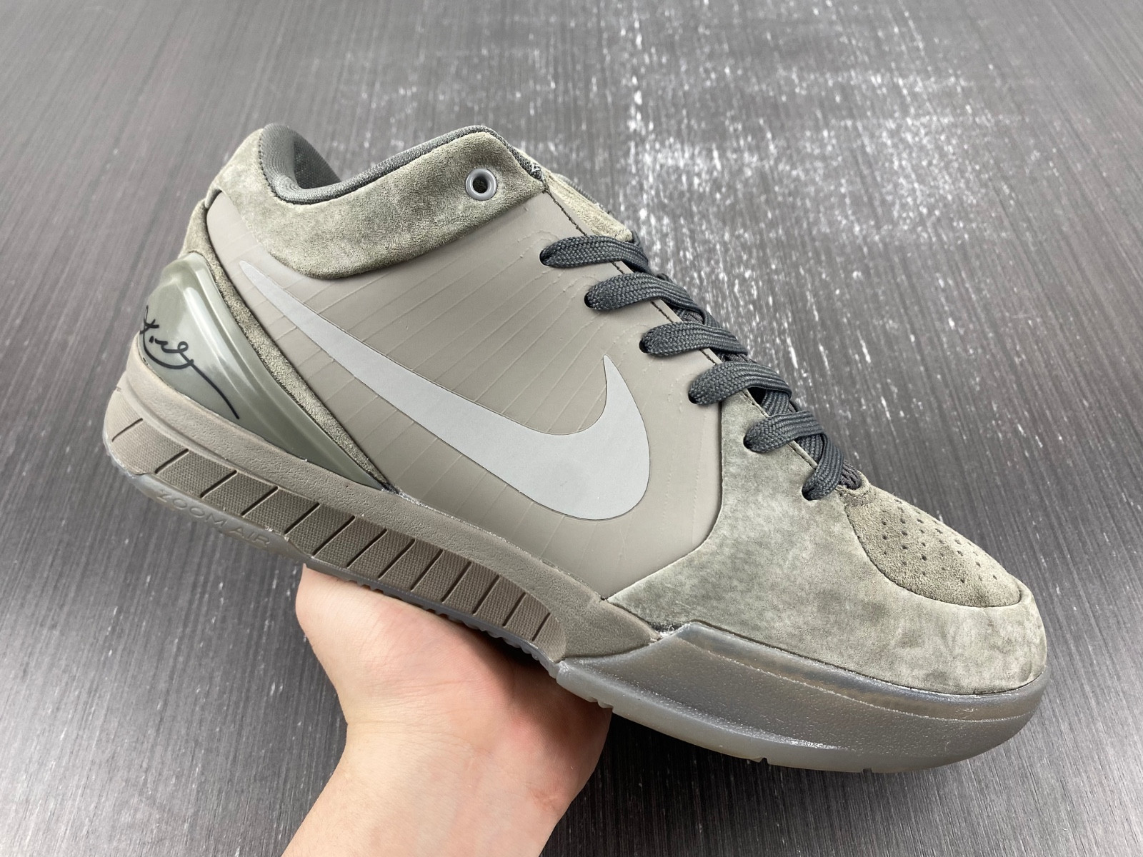 Nike Zoom Kobe 4 FTB 869450-005