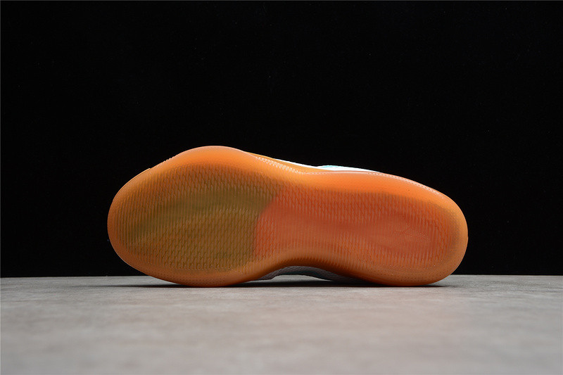 Nike Kobe 11 EM Low Summer Pack  836183-103