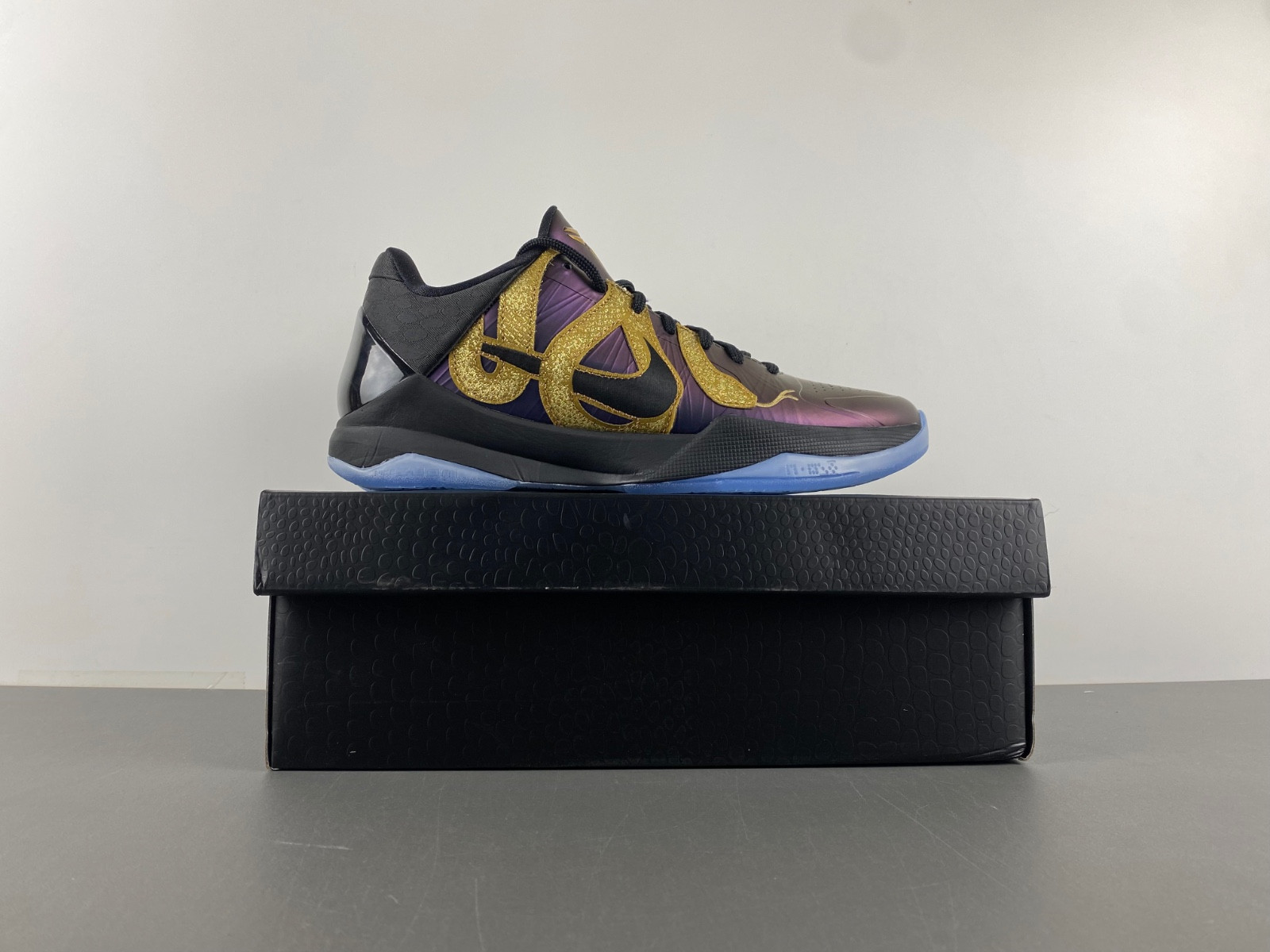 Nike Kobe 5 Protro “Year of the Mamba” IB4481-500