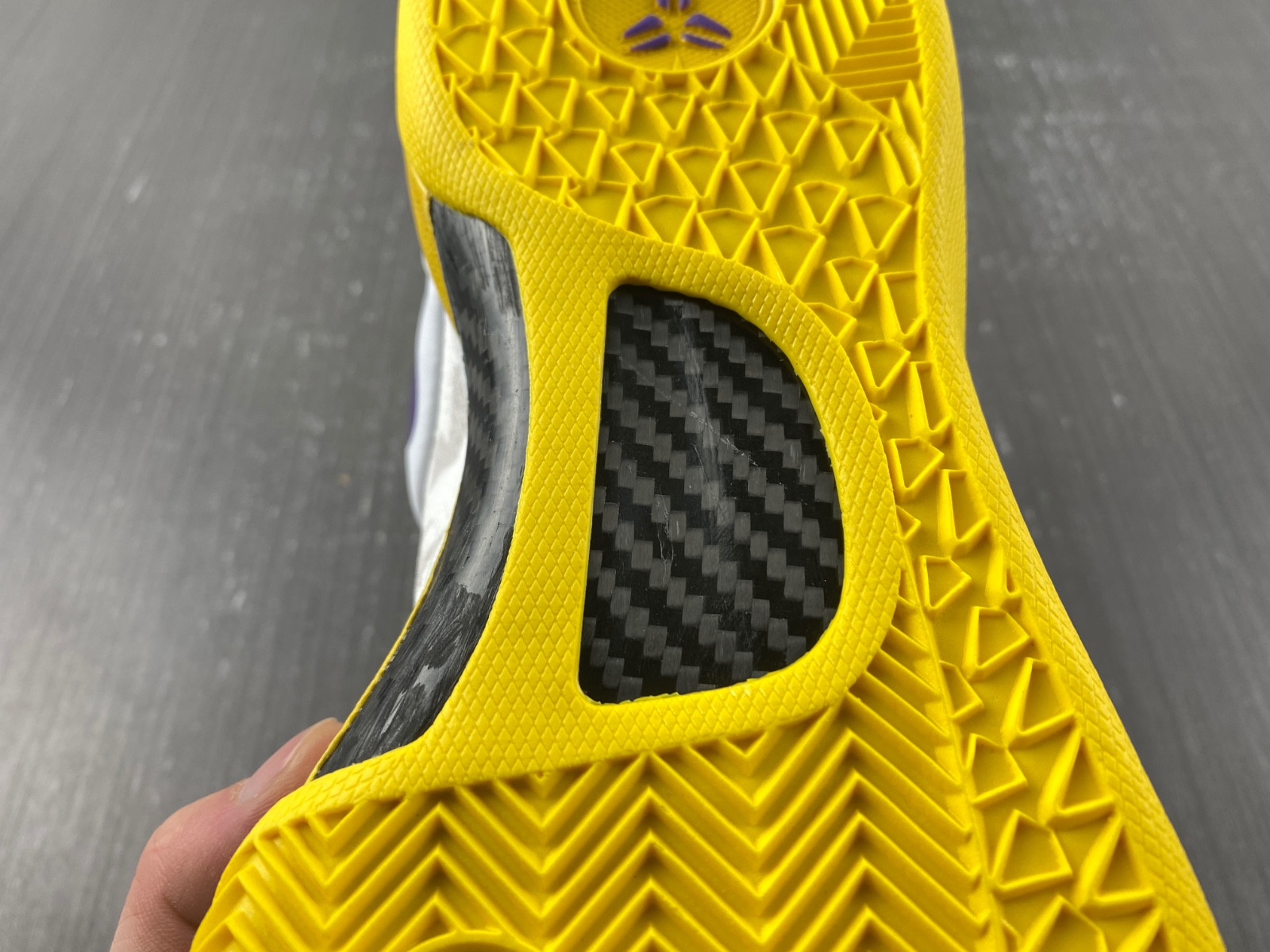 Nike Kobe 8 Easter 555035-101