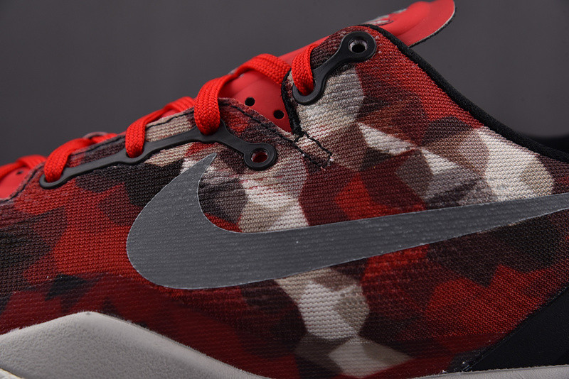 NIKE Kobe 8 Milk Snake 555035-601