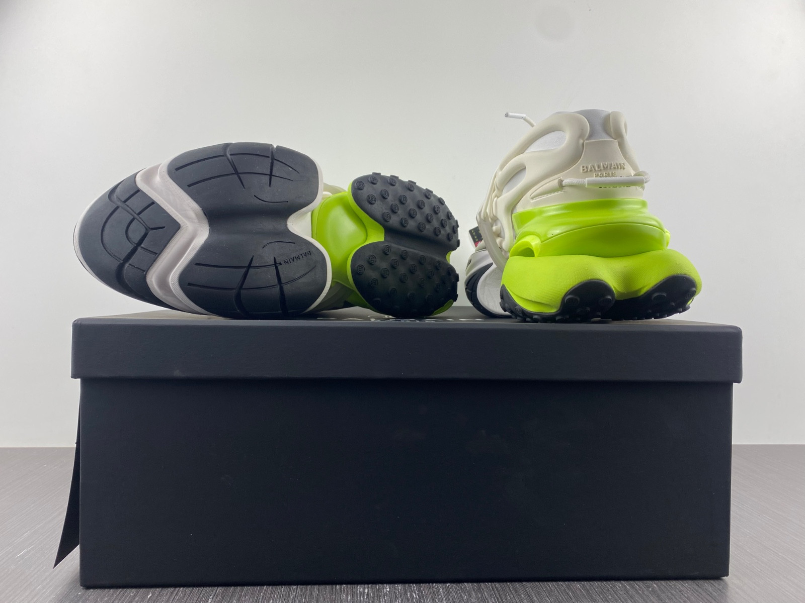 BALMAIN White BLM0224