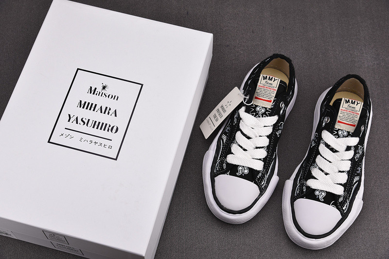 Ma*s*n mihara sneakers
