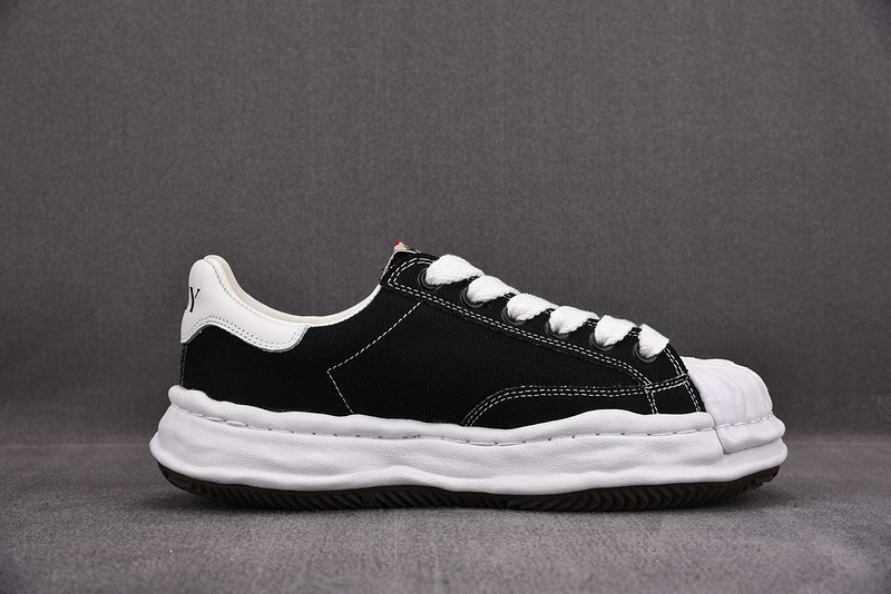Ma*s*n mihara sneakers