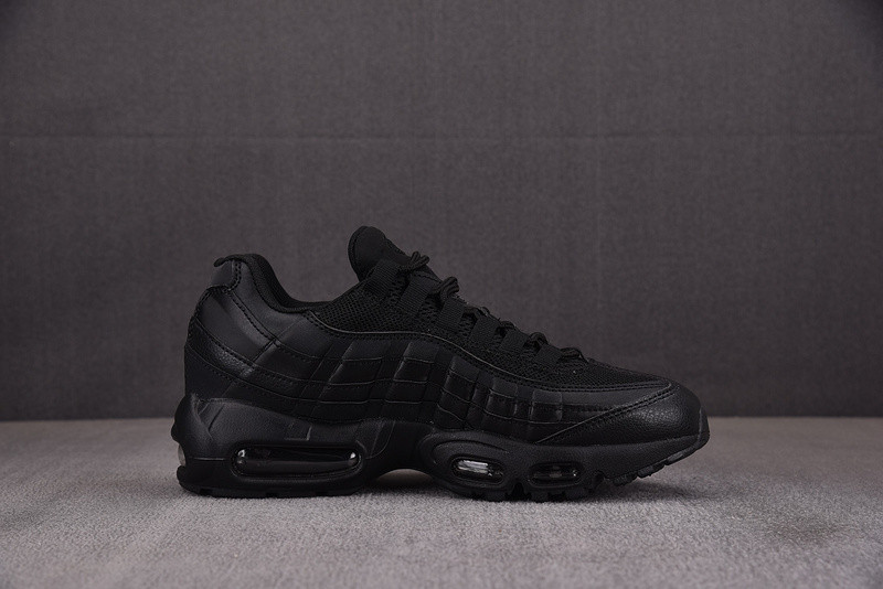 Nk Air Max 95 Recraft Triple Black CJ3906-001