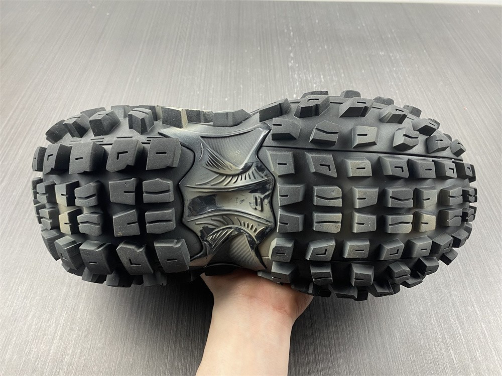 Ba*len*cia*ga blc-01