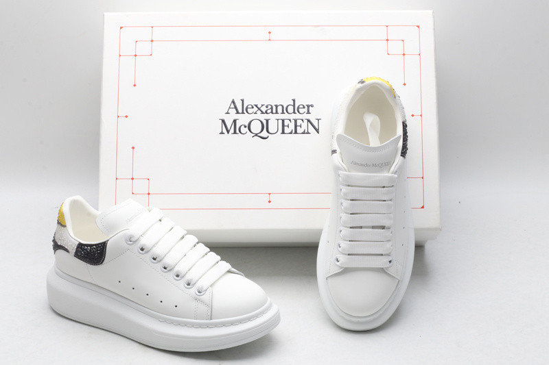 MQ Sneakers