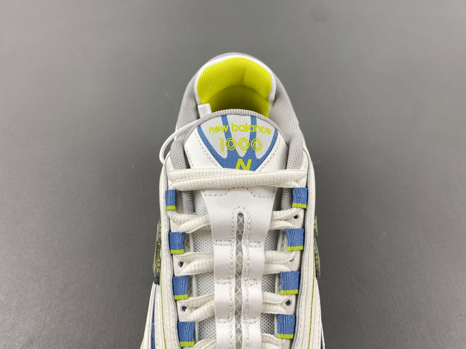 New New Balance M1000CA1