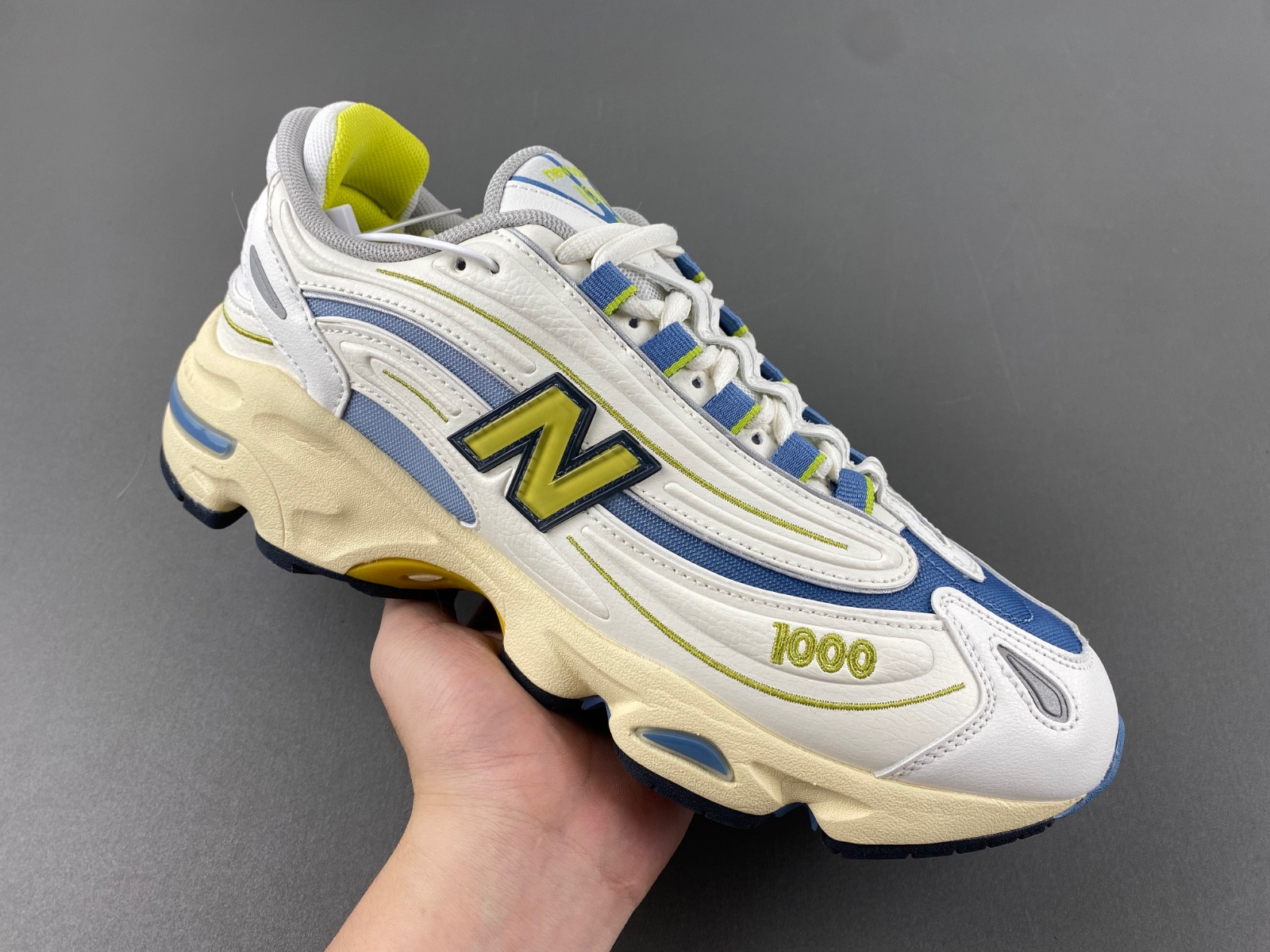 New New Balance M1000CA1