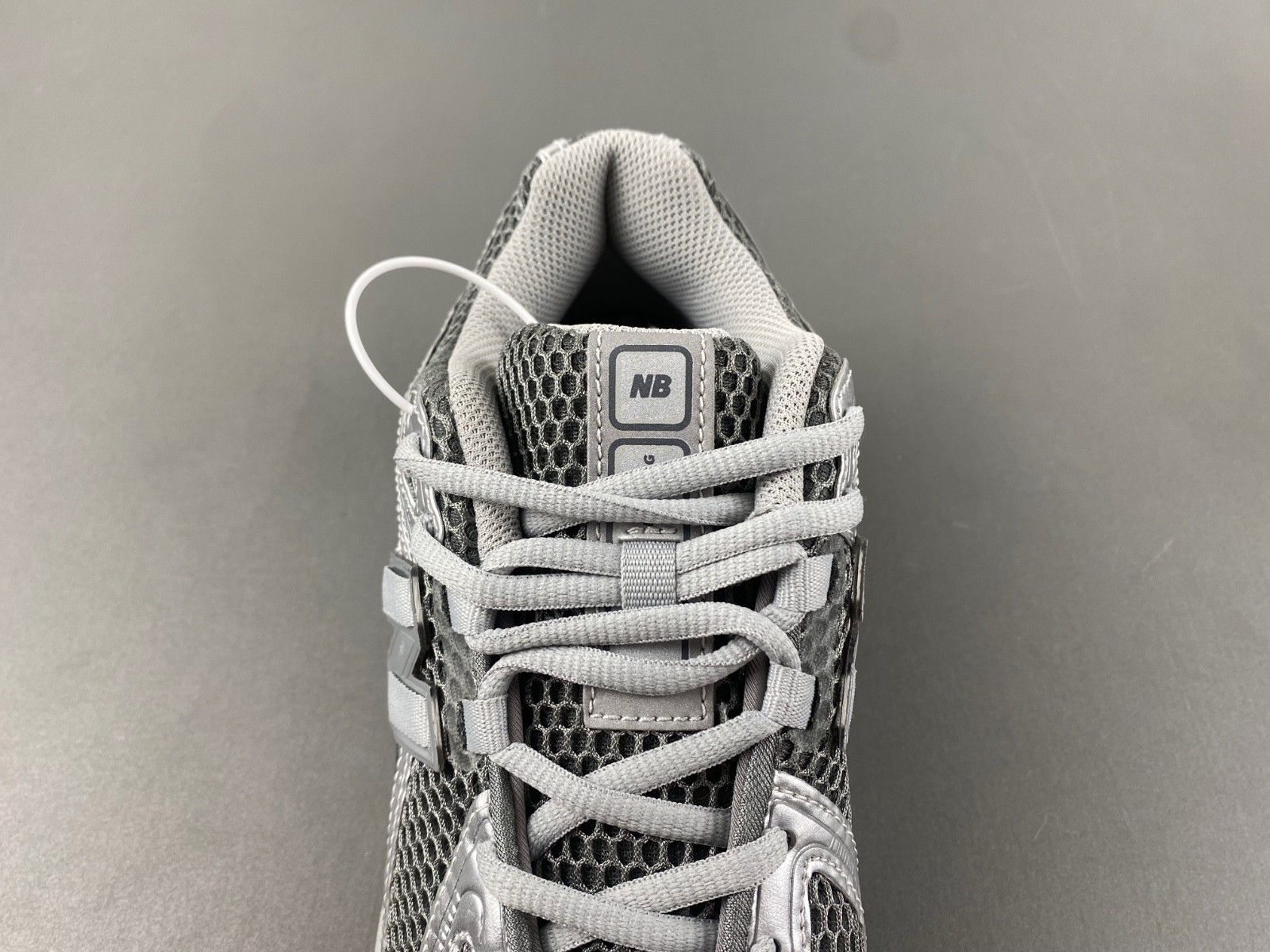 New Balance M1906REH