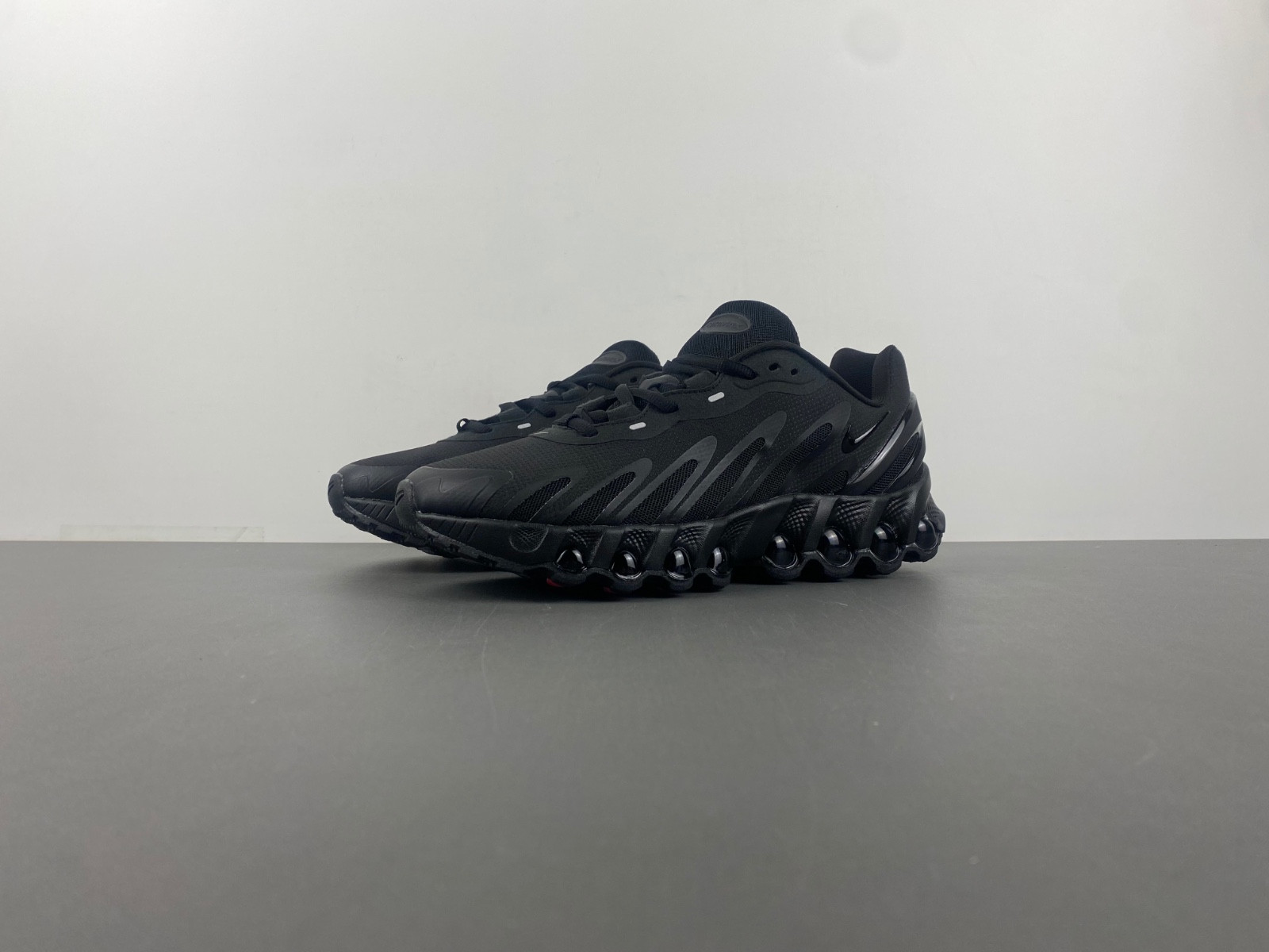 Nike Air Max Dn8 Black FQ7860-008