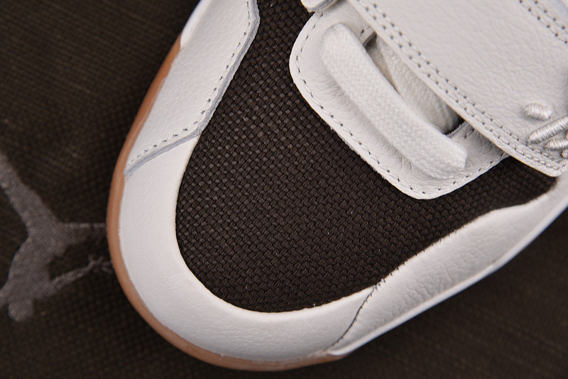 Travis Scott x Jordan Jumpman  FZ8117-100