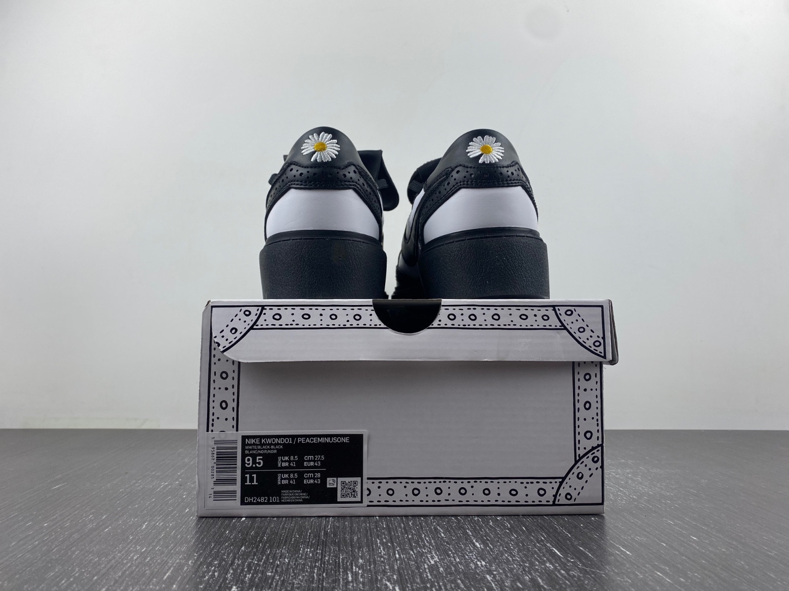 Peaceminusone​​​​​​​ x Nike Kwondo 1 “Panda” DH2482-101