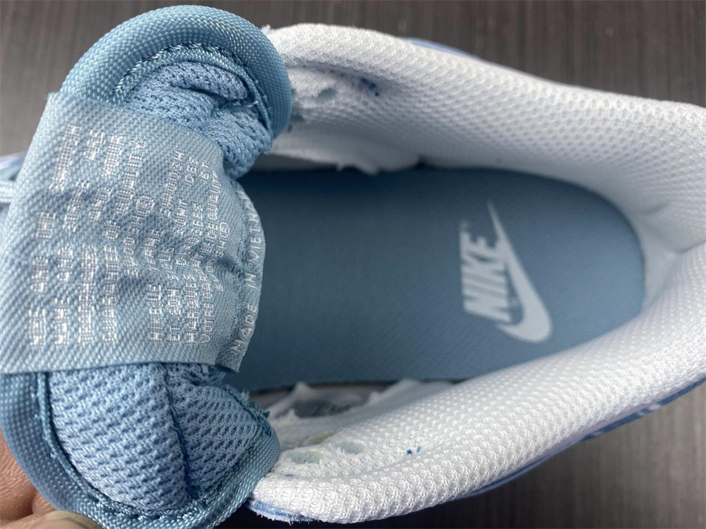 Nike Dunk Low WMNS “Blue Paisley” DH4401-101