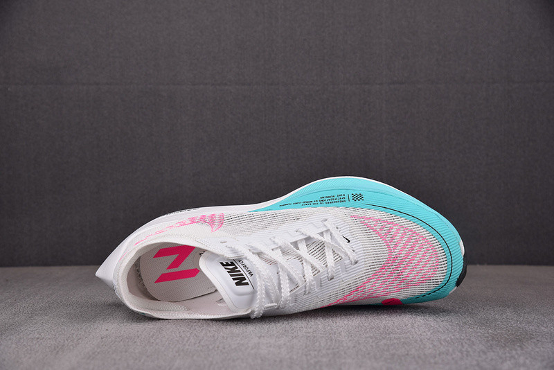 NK ZoomX Vaporfly Next% 2 CU4111-101