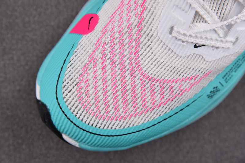 NK ZoomX Vaporfly Next% 2 CU4111-101