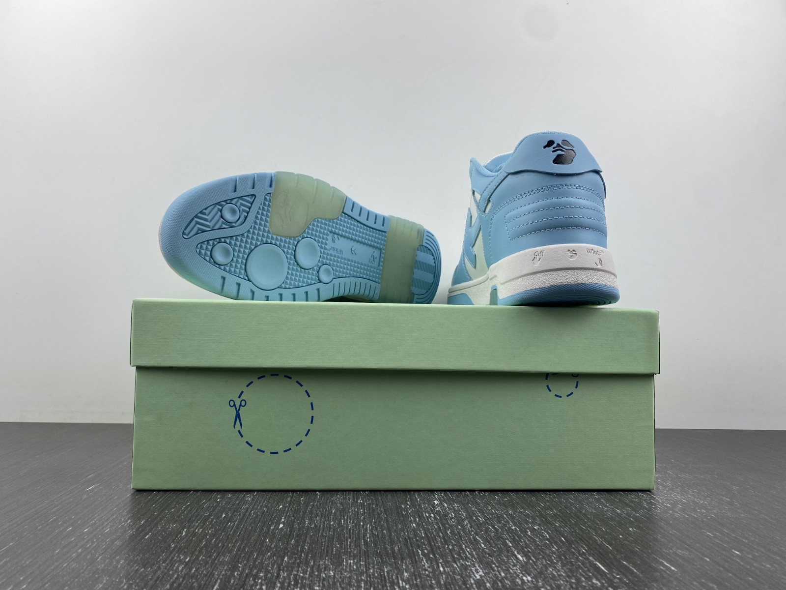 Off White GYM Sneaker