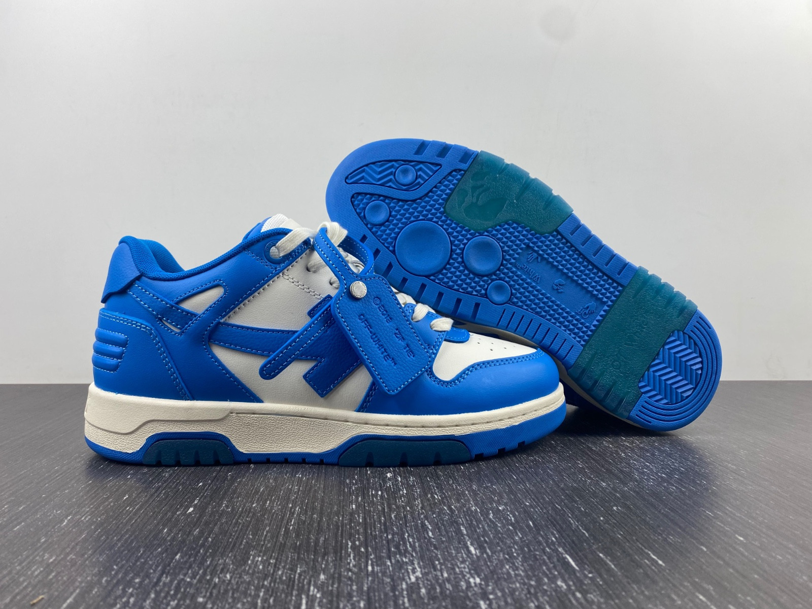 Off White GYM Sneaker