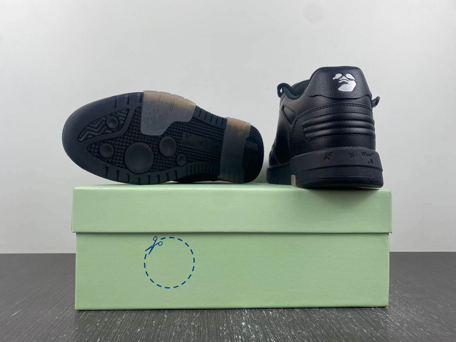 Off White GYM Sneaker