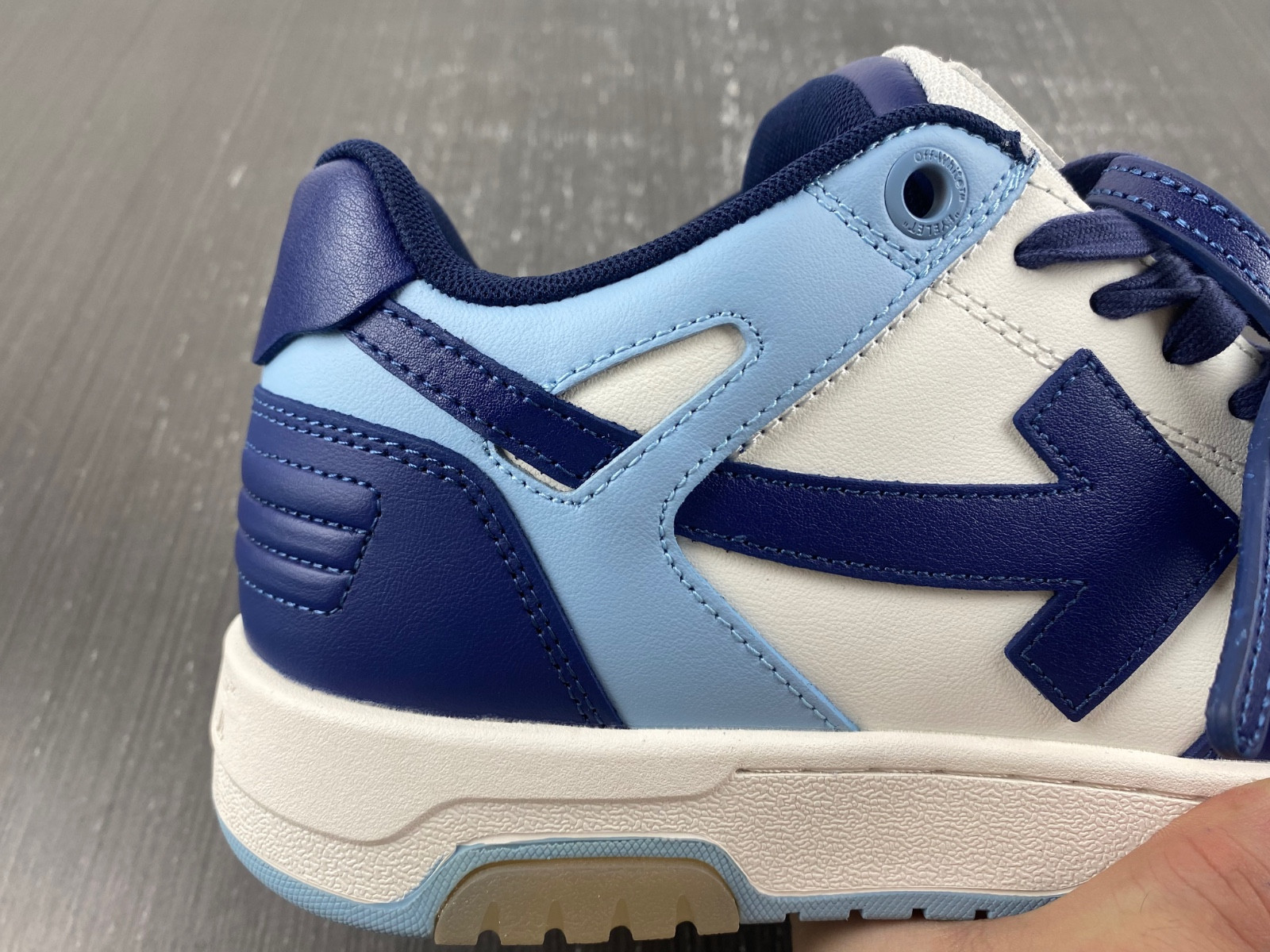 Off White GYM Sneaker