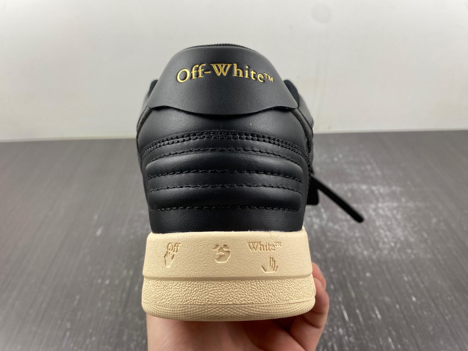 Off White GYM Sneaker