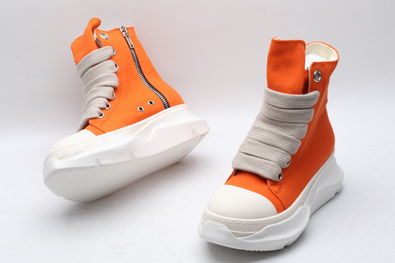 RO Sneakers