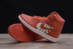 2018 Air Jordan 1 Retro High OG  Vintage Coral/Sail 555088 800