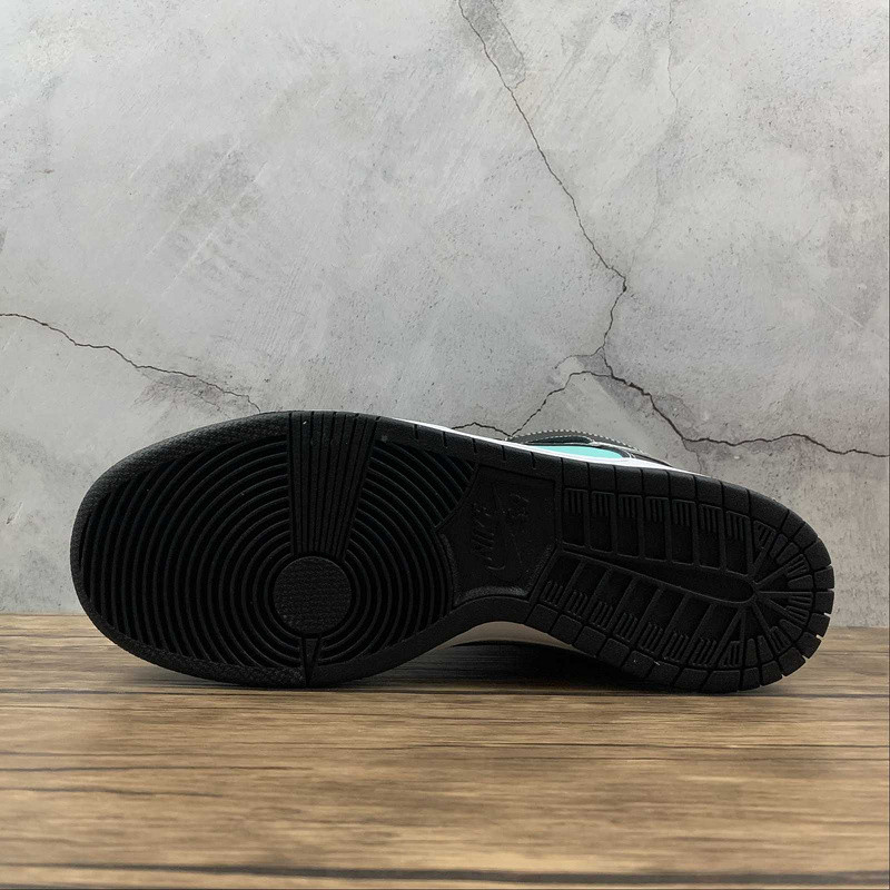 Nike SB Dunk High Diamond Supply Co. Aqua Blue 653599-400