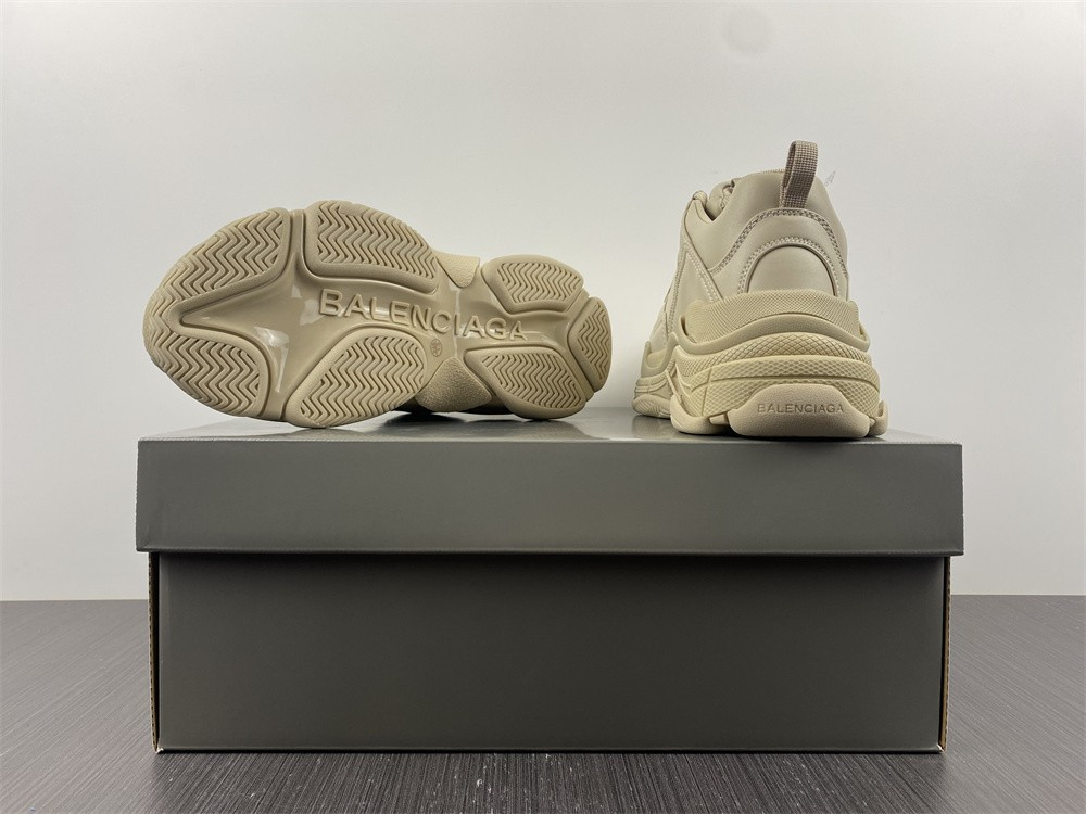 Ba*len*cia*ga triple s 536737 w2fw1 4561