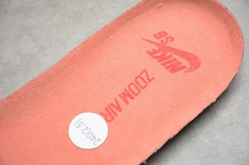 Nike SB Dunk Low Pink CV1655-600