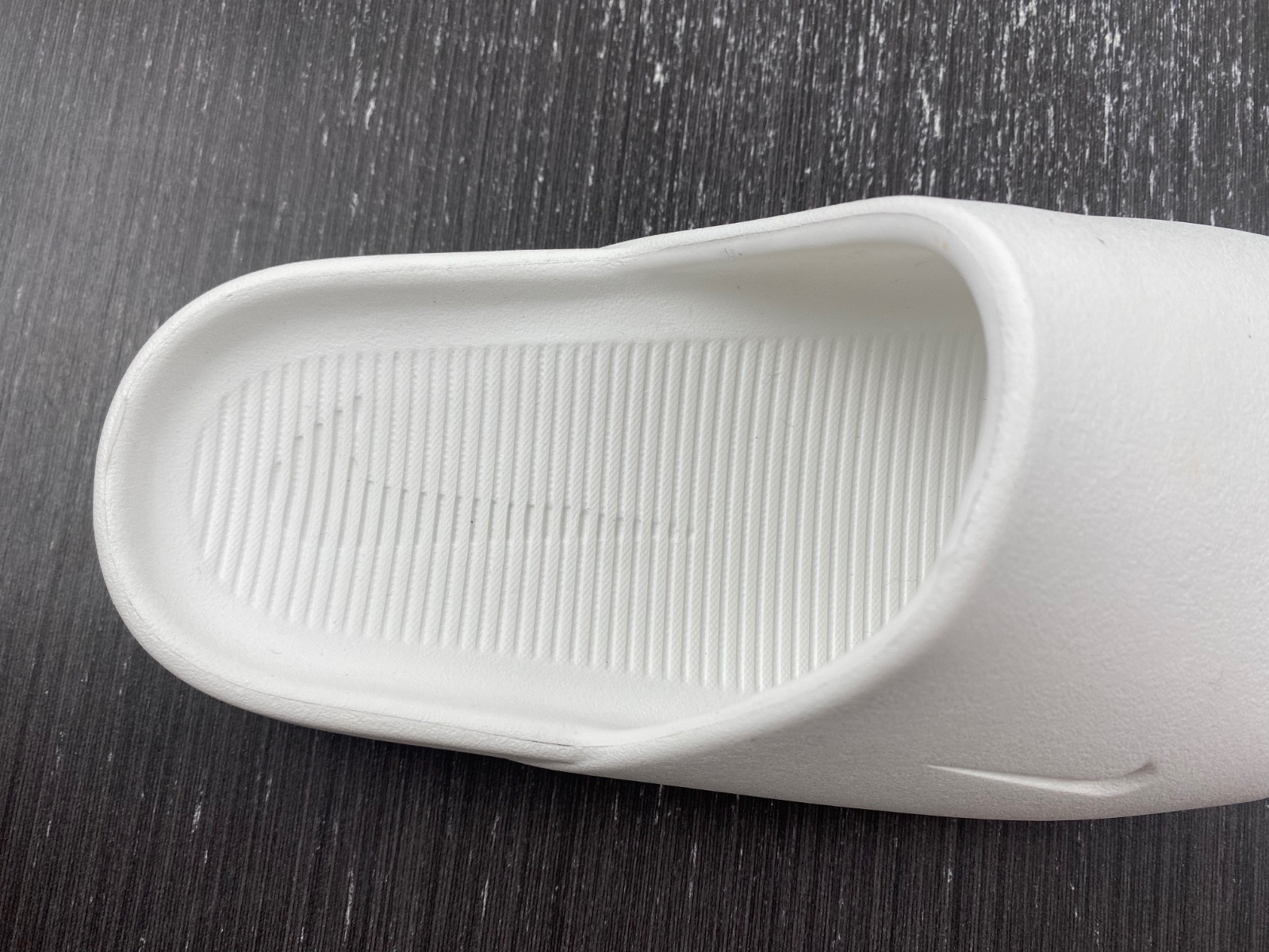 Nike Calm Slides FD4116-100