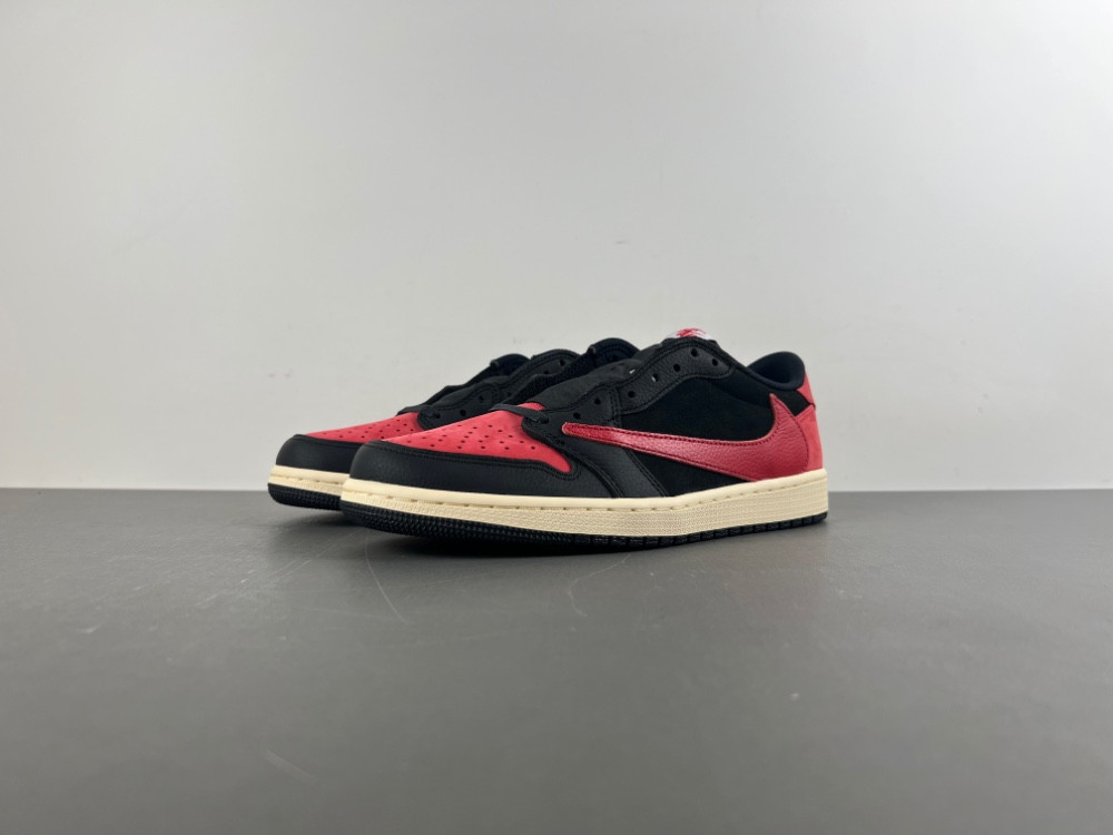 Travis Scott x Air Jordan 1 Low DM7866-061